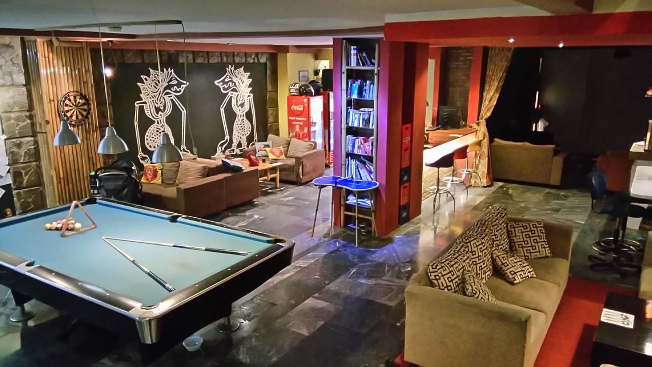 Six Degrees Hostel Τζακάρτα Εξωτερικό φωτογραφία