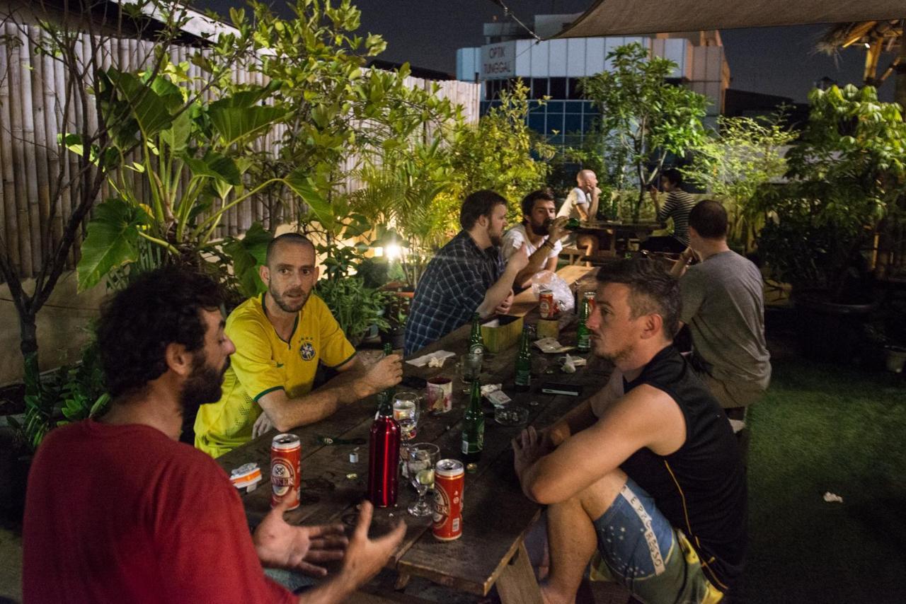 Six Degrees Hostel Τζακάρτα Εξωτερικό φωτογραφία